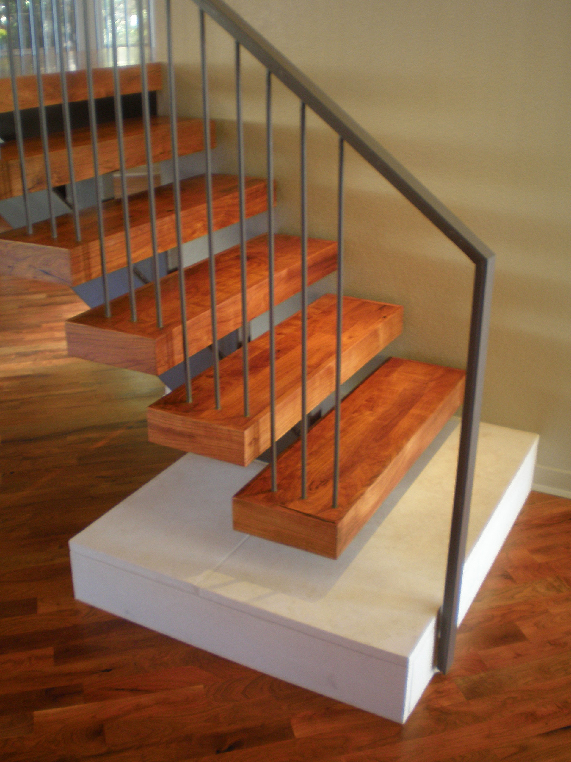 A32 STAIR close up